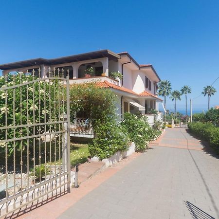 Villa Pomelia Santa Domenica  Eksteriør billede