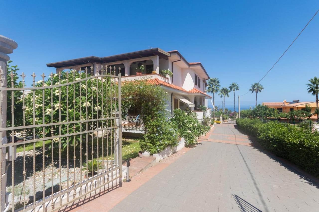 Villa Pomelia Santa Domenica  Eksteriør billede